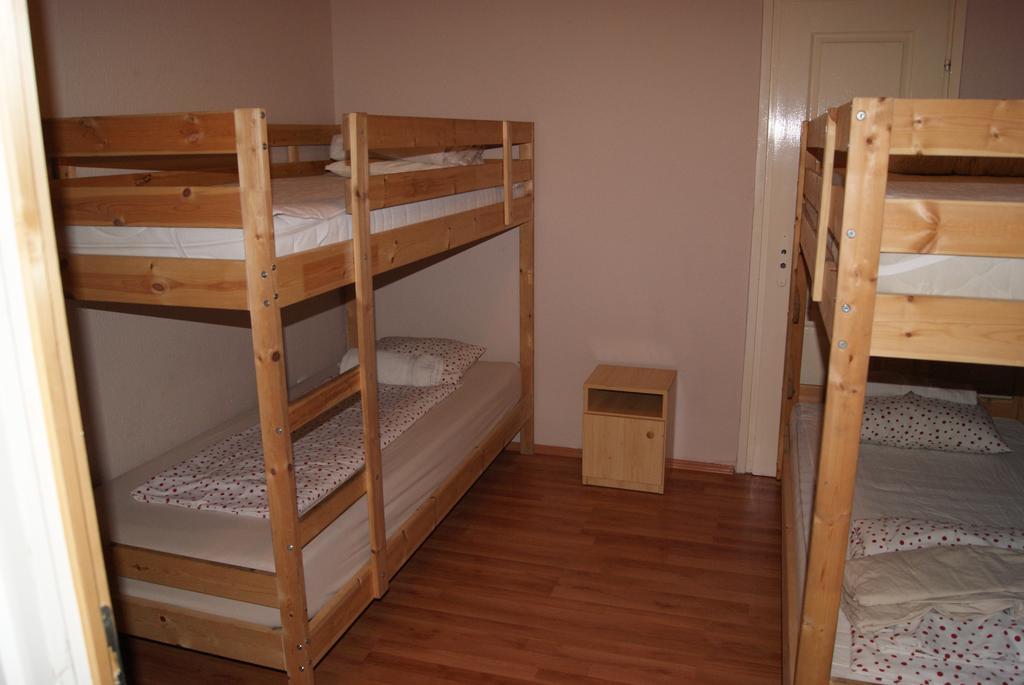 Happy Hostel Будапеща Стая снимка