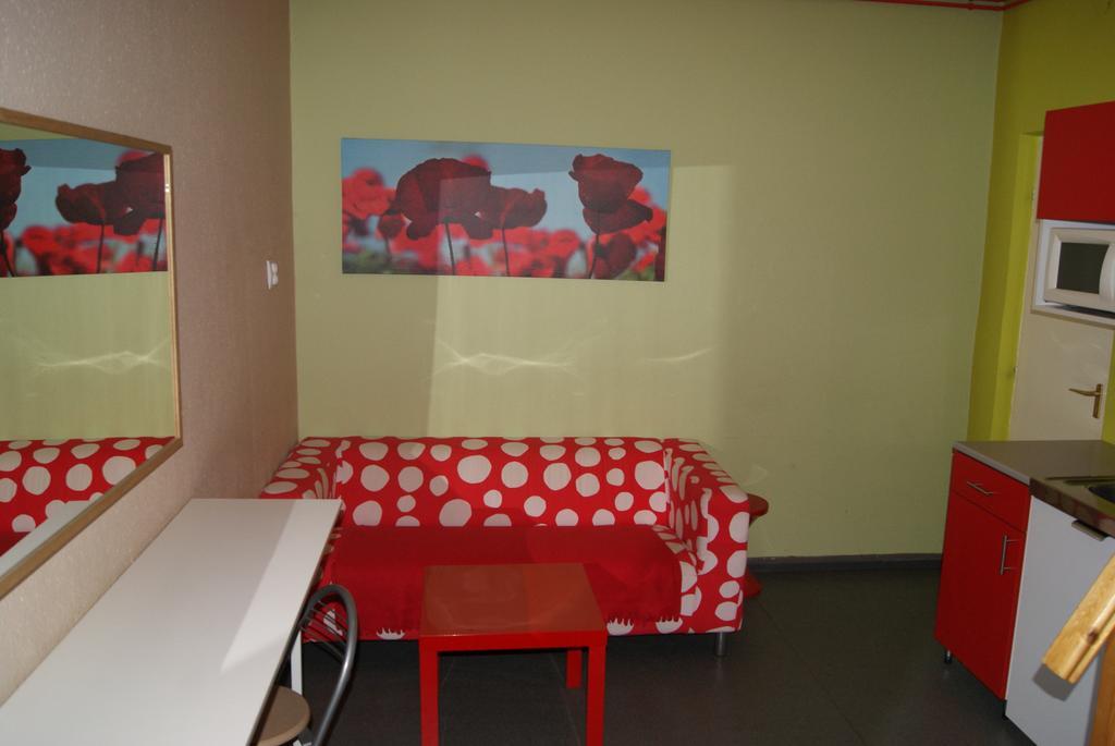 Happy Hostel Будапеща Стая снимка